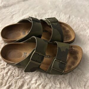 Birkenstock Arizona Birko-Flor Desert Soil Camouflage Green Size 39 / 8-8.5